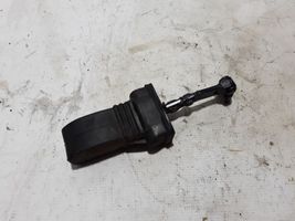 Audi A1 Tope freno de puerta delantera 8X3837249