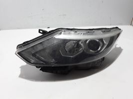 Nissan Qashqai Lampa przednia 260604EH1B