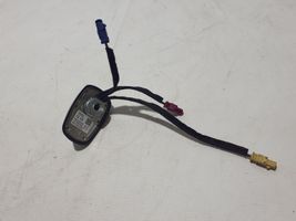 Audi Q5 SQ5 GPS-pystyantenni 8R0035503