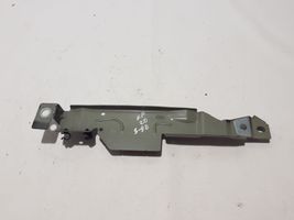 Volvo S90, V90 Supporto di montaggio del parafango 31416626