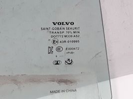 Volvo S90, V90 Основное стекло задних дверей 32132075