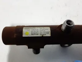 Renault Kangoo II Tuyau de conduite principale de carburant 175218188R