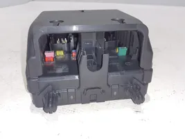 Volvo S60 Fuse module 31682732