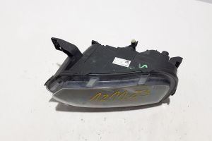 260607303R Dacia Spring Front fog light, 300.00 € | RRR 