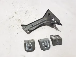 Volkswagen PASSAT B8 Fender mounting bracket 3G0821141A