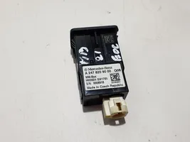 Mercedes-Benz EQC USB jungtis A2478209000