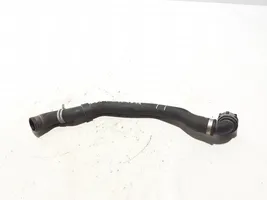 Volvo XC40 Engine coolant pipe/hose 32222081