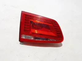 Volkswagen Touareg II Luci posteriori del portellone del bagagliaio 7P6945307