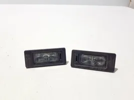 Skoda Kamiq Lampa oświetlenia tylnej tablicy rejestracyjnej 5NA943021