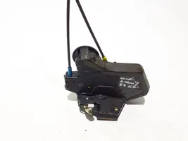 Toyota Land Cruiser (J120) Rear door lock 6906060090