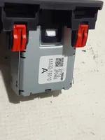 Lexus NX Connecteur/prise USB 85532-78010