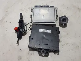 Renault Master III Komputer / Sterownik ECU i komplet kluczy 