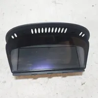 BMW 5 E60 E61 Monitor / wyświetlacz / ekran 65826945660