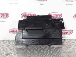 Mercedes-Benz A W169 Panelės apdailos skydas (apatinis) A1698310245