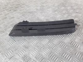 Chrysler 300 - 300C Verkleidung Nebelscheinwerfer / Gitter vorne 04805942AA