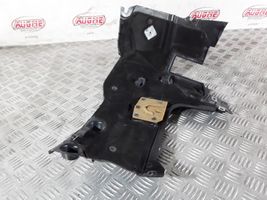 Mercedes-Benz S W222 Altra parte del vano motore A2226202400