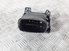 Toyota RAV 4 (XA50) Centrinės oro grotelės 4556432190