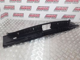 BMW 3 E90 E91 Protector del borde del maletero/compartimento de carga 15678911