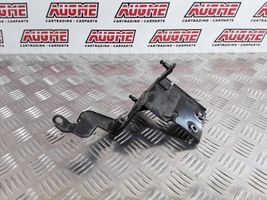 Audi A3 S3 8V ABS-pumpun kiinnike 5Q1614235E