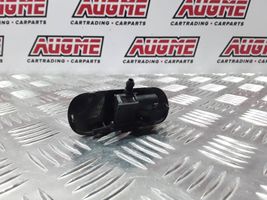 Audi A7 S7 4G Ugello a spruzzo lavavetri per parabrezza 4G8955987