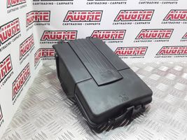 Volkswagen Golf VI Support boîte de batterie 3C0915443A