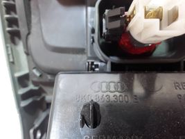 Audi A4 S4 B8 8K Hansikaslokeron keskikonsoli 8K0863300B