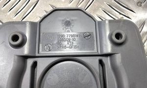 BMW 3 E90 E91 Guarnizione compartimento motore 7798141