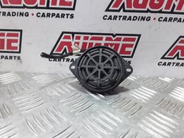 Audi A4 S4 B8 8K Paneelikaiutin 8T0035397A