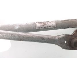 Mercedes-Benz E W211 Tringlerie et moteur d'essuie-glace avant A2118204842