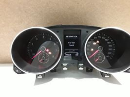 Volkswagen Golf VI Speedometer (instrument cluster) 5K0920871