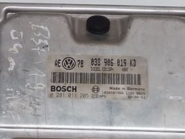 Volkswagen PASSAT B5.5 Motorsteuergerät/-modul 038906019KD