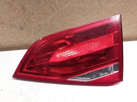 Audi A4 S4 B8 8K Lampy tylnej klapy bagażnika 8K5945094D