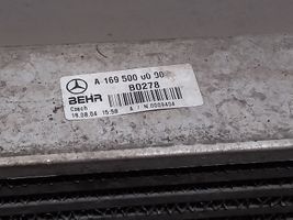 Mercedes-Benz A W169 Chłodnica powietrza doładowującego / Intercooler A1695000000
