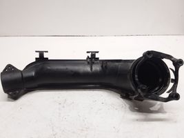 Volkswagen Polo V 6R Tube d'admission de tuyau de refroidisseur intermédiaire 03F145673F