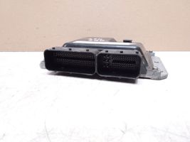 Subaru Legacy Calculateur moteur ECU 22611AU270