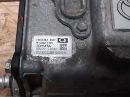 Toyota Yaris Voltage converter inverter G920052032