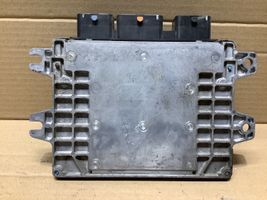 Nissan Qashqai Calculateur moteur ECU MEC951150