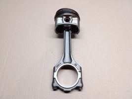 Volkswagen Golf V Piston avec bielle 021E