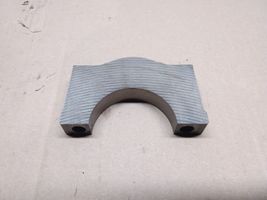 Volkswagen Golf V Supporto dell’albero motore 021G