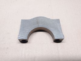 Volkswagen Golf V Supporto dell’albero motore 021R