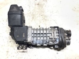 Volkswagen PASSAT B6 Supercharger 03C115601E