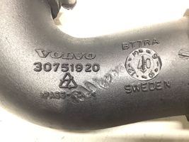 Volvo V70 Ilmanoton letku 30751920