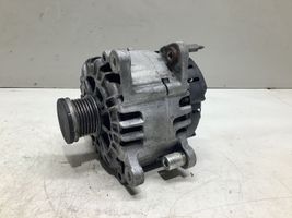 Volkswagen PASSAT B7 Generatore/alternatore 03C903024F