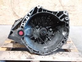 Nissan Qashqai Manuaalinen 6-portainen vaihdelaatikko 7701700558