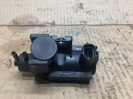 Toyota Avensis T250 Valvola di depressione 258190R011