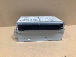 Volvo XC60 Radio/CD/DVD/GPS head unit 31667604