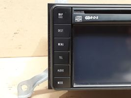 Toyota Avensis T270 Radio/CD/DVD/GPS-pääyksikkö 8611360V860