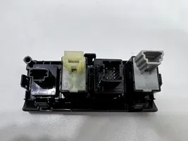 Subaru Outback (BT) Autres commutateurs / boutons / leviers 10131C