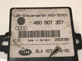 Volkswagen PASSAT B5 Valomoduuli LCM 4B0907357