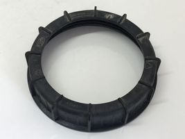 Volvo V50 Bague de verrouillage pour réservoir de carburant 2S619C385AA